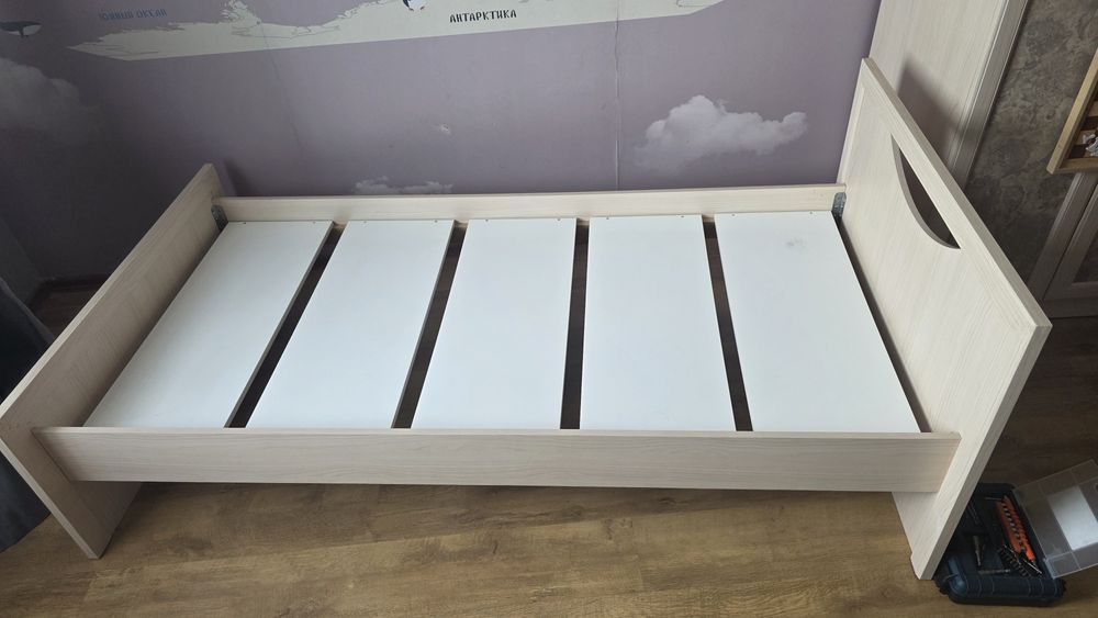 Продам кровать! 1.90×90cm