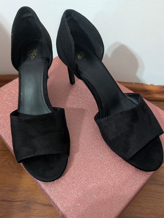 Sandale negre cu toc H&M, mărimea 37 – stare impecabilă