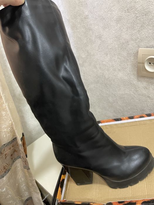 Женские зимние сапоги