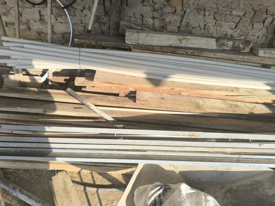 Продается Страпила, Шифер, Кормушка для Скот итд.