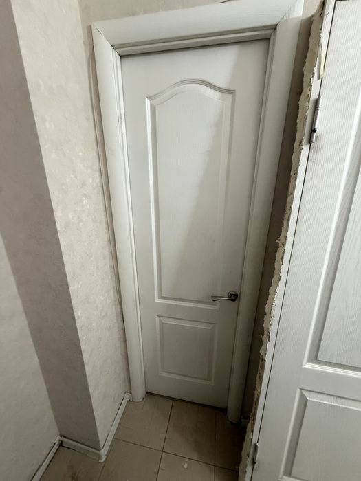 Продам двери б/у