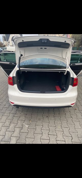 VW JETTA 2012 1,6 TDI, doar 50.000 km, de la unic proprietar