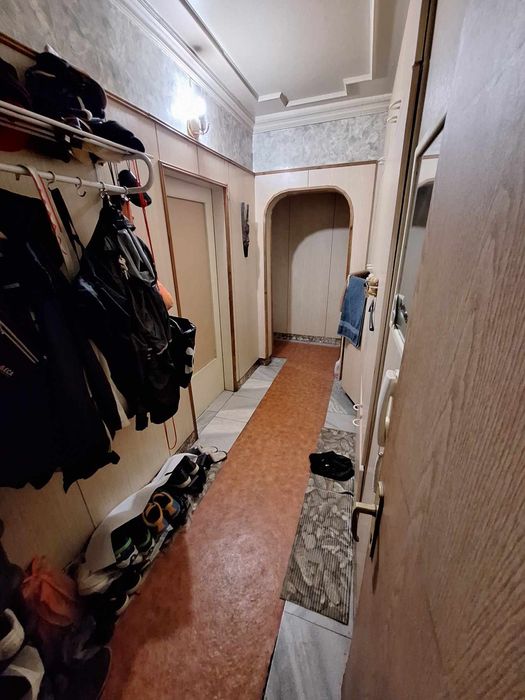 Продава се Двустаен апартамент в Плевен, Сторгозия - 73 кв.м за 1028 €/кв.м - Снимка #1