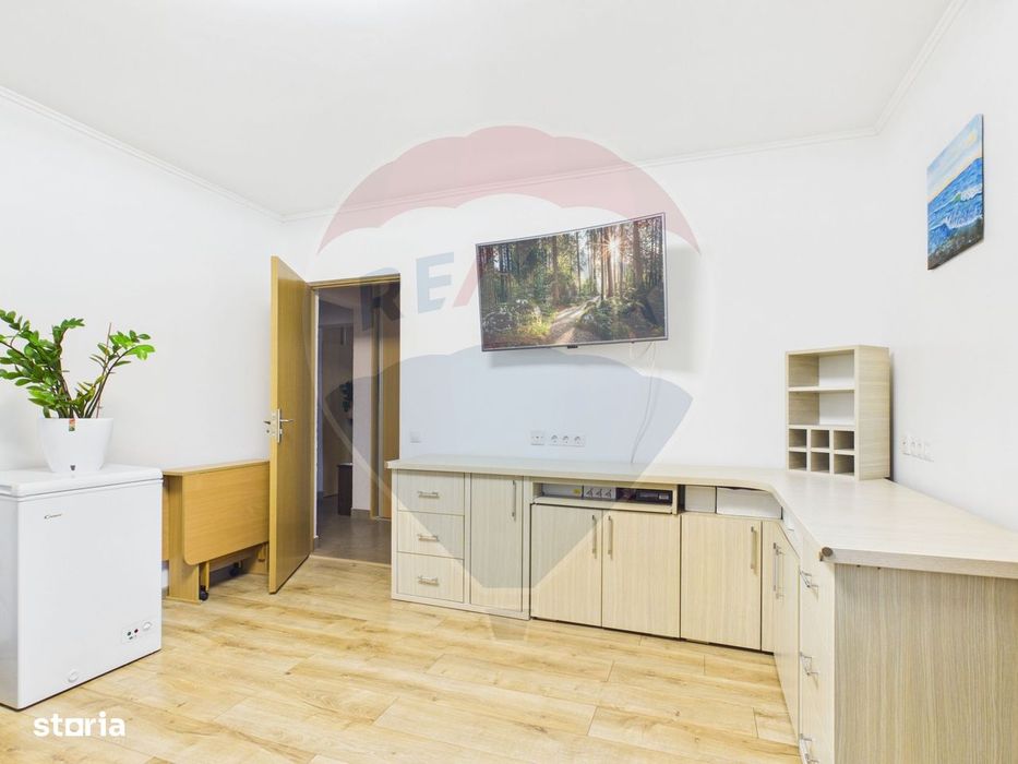 Apartament cu 2 camere de vânzare în zona Titan