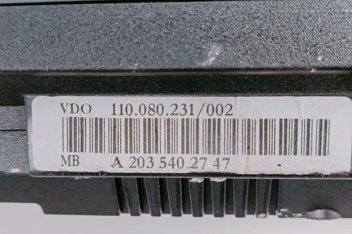 Ceas bord A2035402747 Mercedes-Benz C-Class W203/S203/CL203