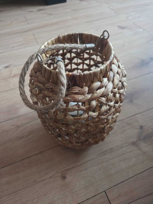 Декоративен плетен фенер