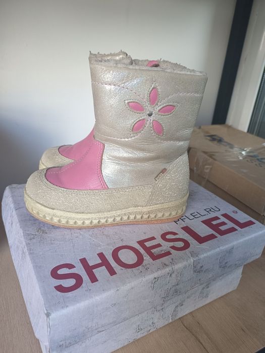 Зимние детские сапожки