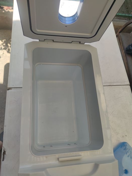 Продам авто холодильник