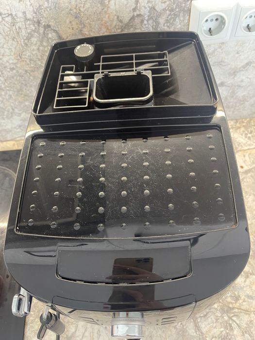 Кафемашина Delonghi ECAM22.112B