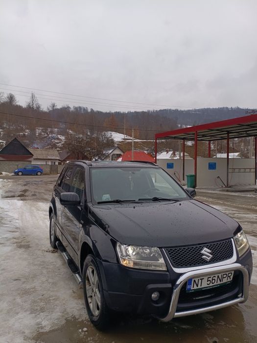 Vând Suzuki Grand Vitara