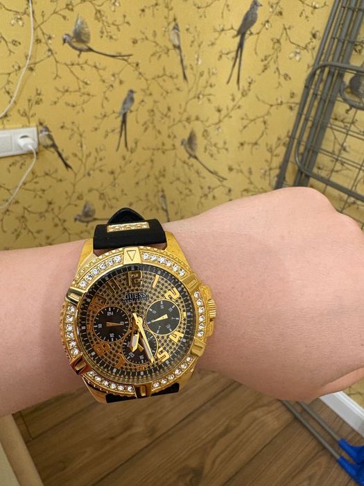 Продам часы guess оригинал