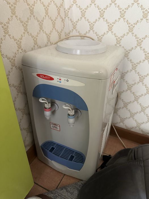 Куллер для воды!!