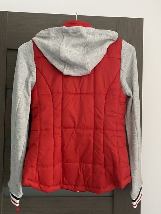 Jacheta de dama Tommy Hilfiger marimea XS