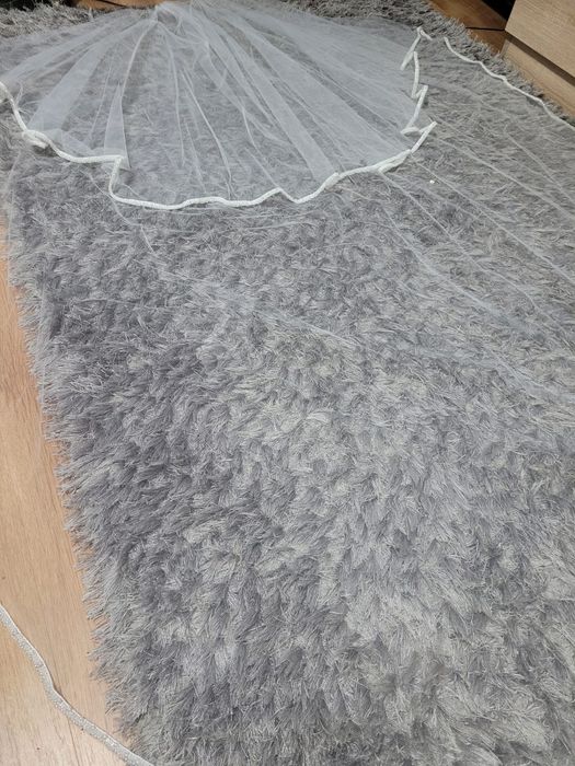 Voal de mireasa nou fără pieptan