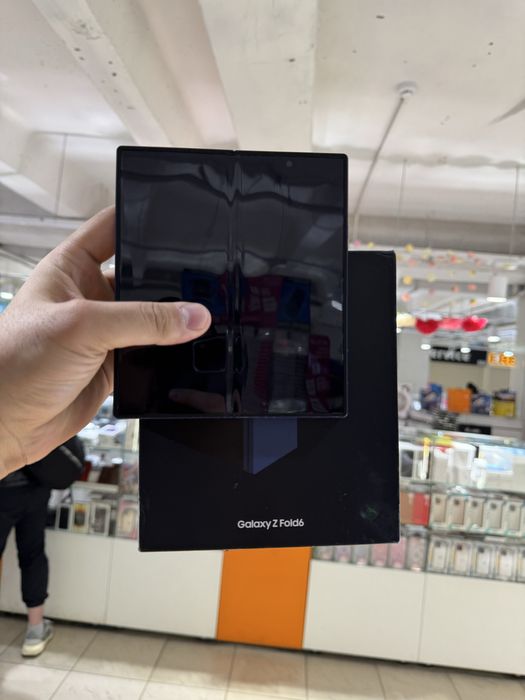 Samsung Z fold6 256gb