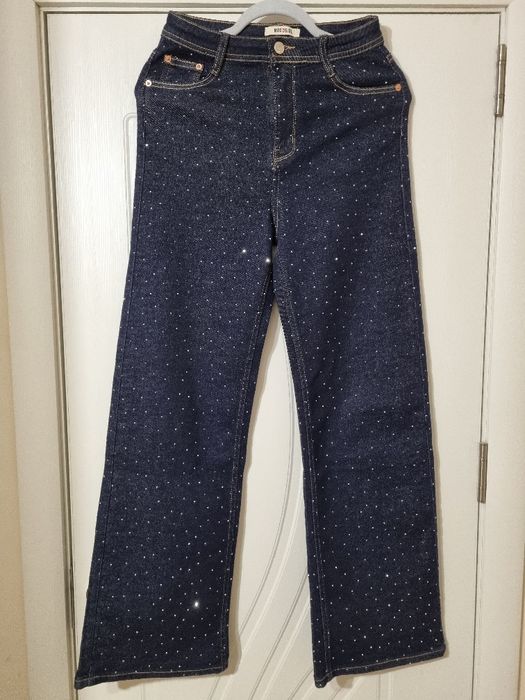 Нови дънки с камъни