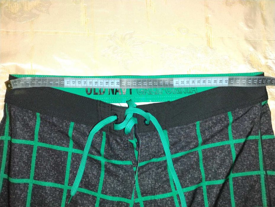 Къси панталони летни без предни джобове Old Navy California