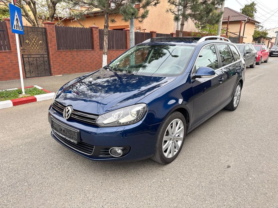 Vw Golf6 Bi-xenon/Panoramic/Camera marșarier/Navigație
