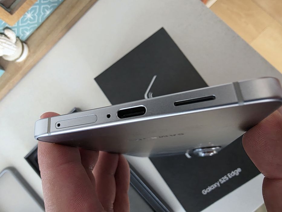 Samsung S25 Edge