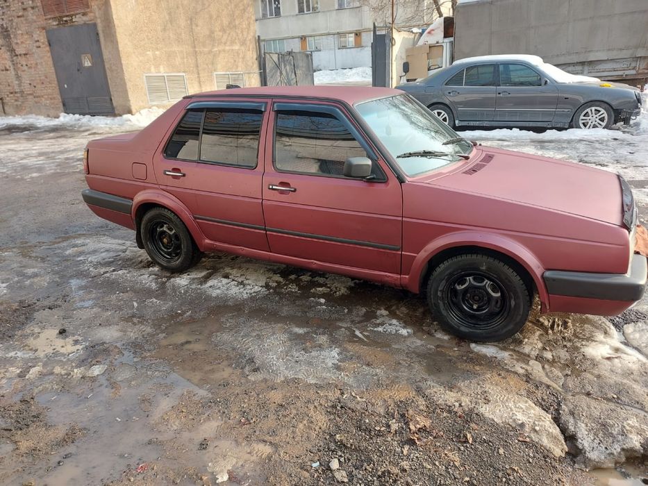 Машина легковая Volkswagen jetta