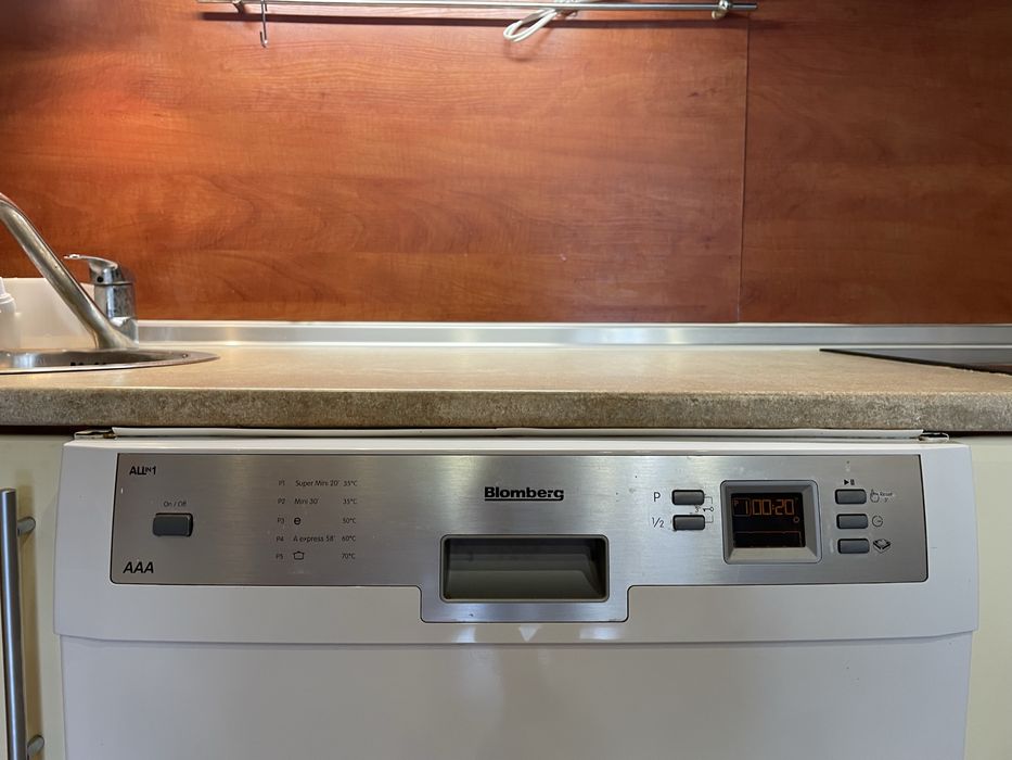 Съдомиална Blomberg GSN 9420A