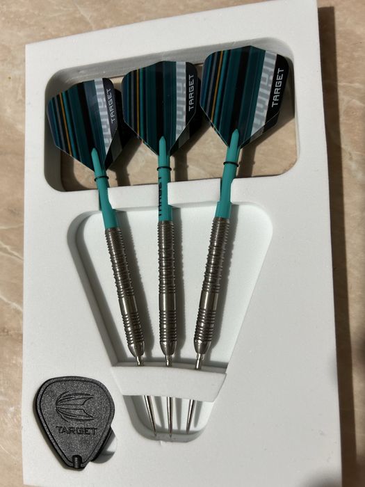 Sageti Darts cu vârf de oțel Target Hydro 01 Swiss Point 90% - 23 grame