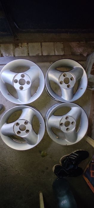 Продам диски R13