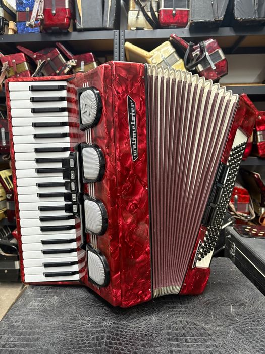 Acordeon nemtesc Weltmeister Stella cu 120 de basi, cu surdina