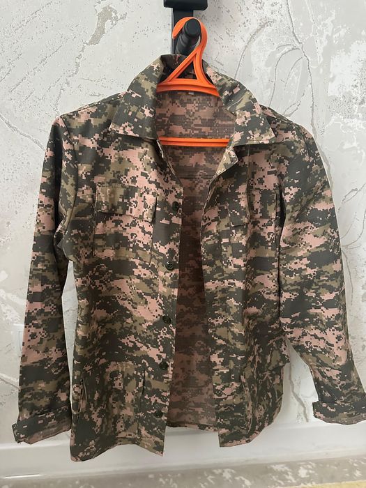 Продам форму камуфляж для девушек