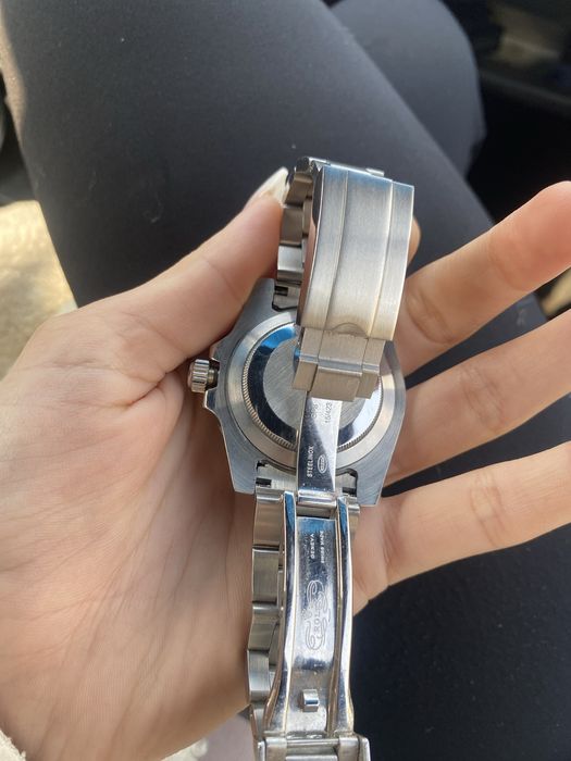 Rolex submarined