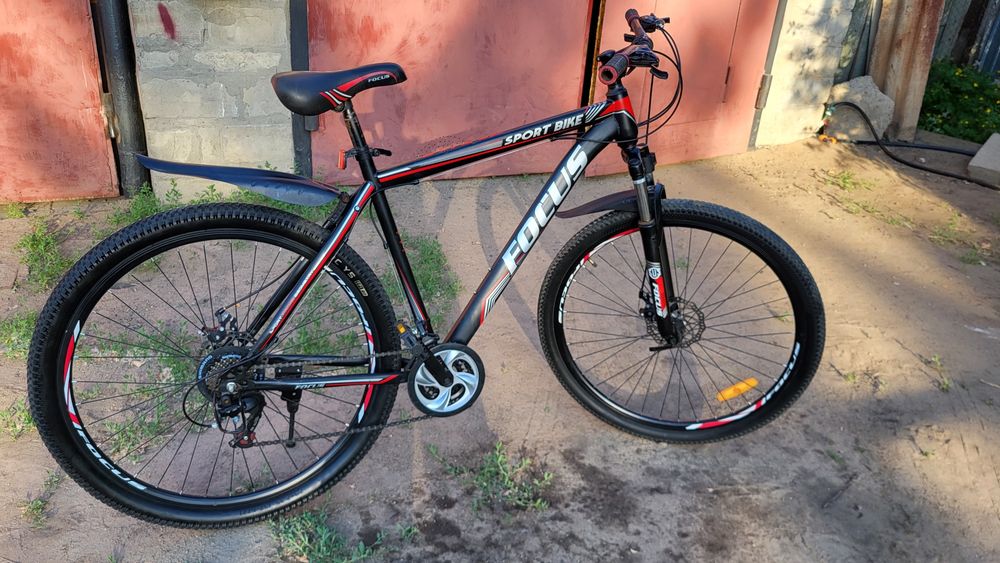 Продам б/у велосипед FOCUS 29 колёса 21 рама.