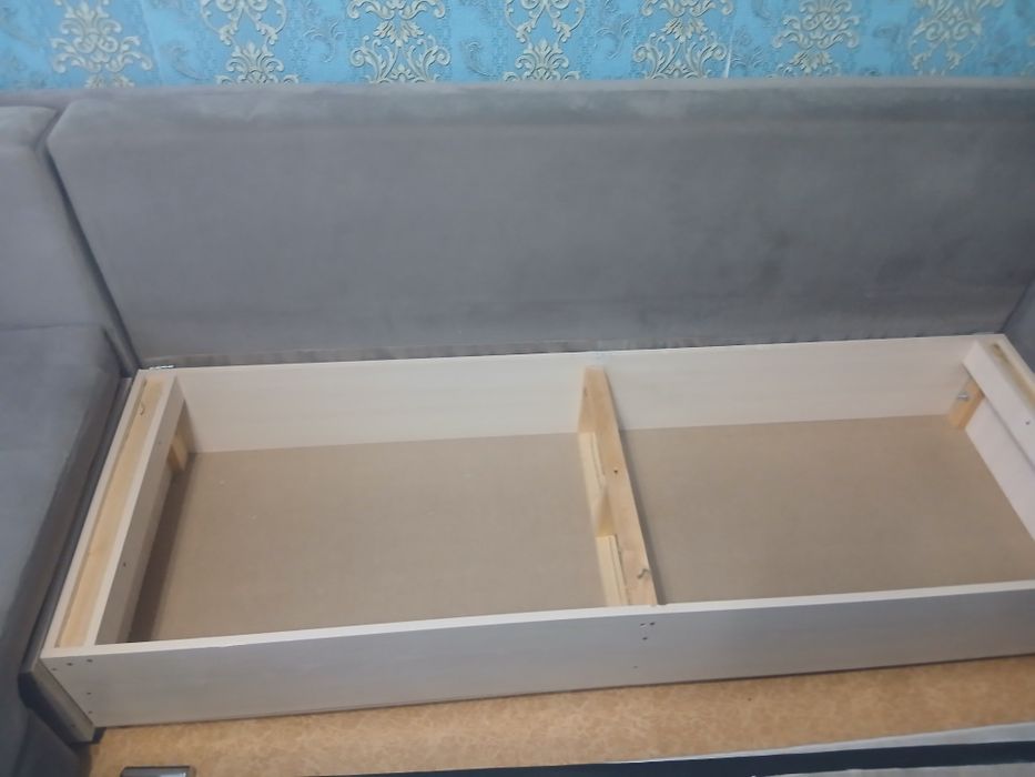 Продам новый диван 3 м.