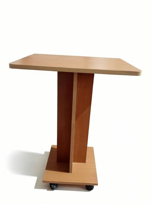 Столик для ноутбука