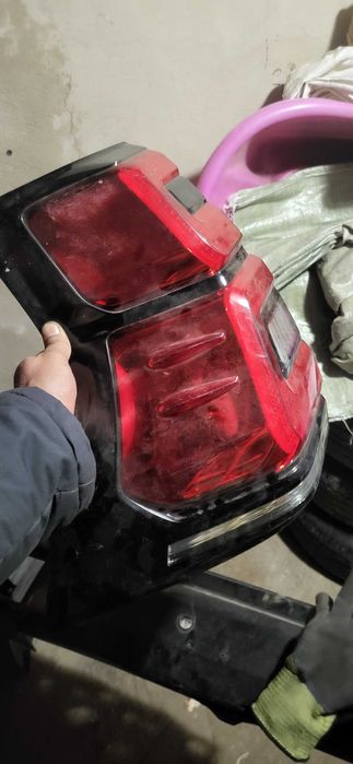 Тойота Прада бампер задни стоп