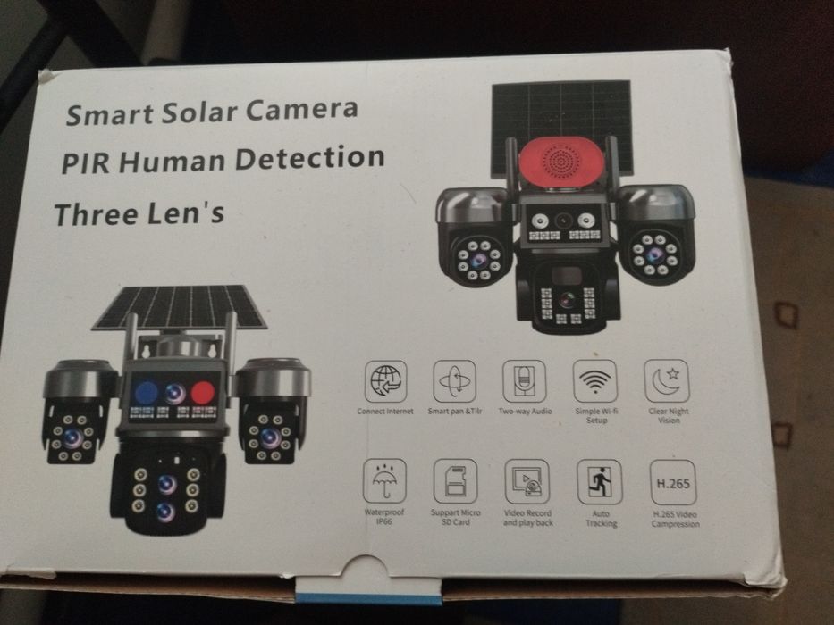 Смарт камера 4 объектива солнечная панель