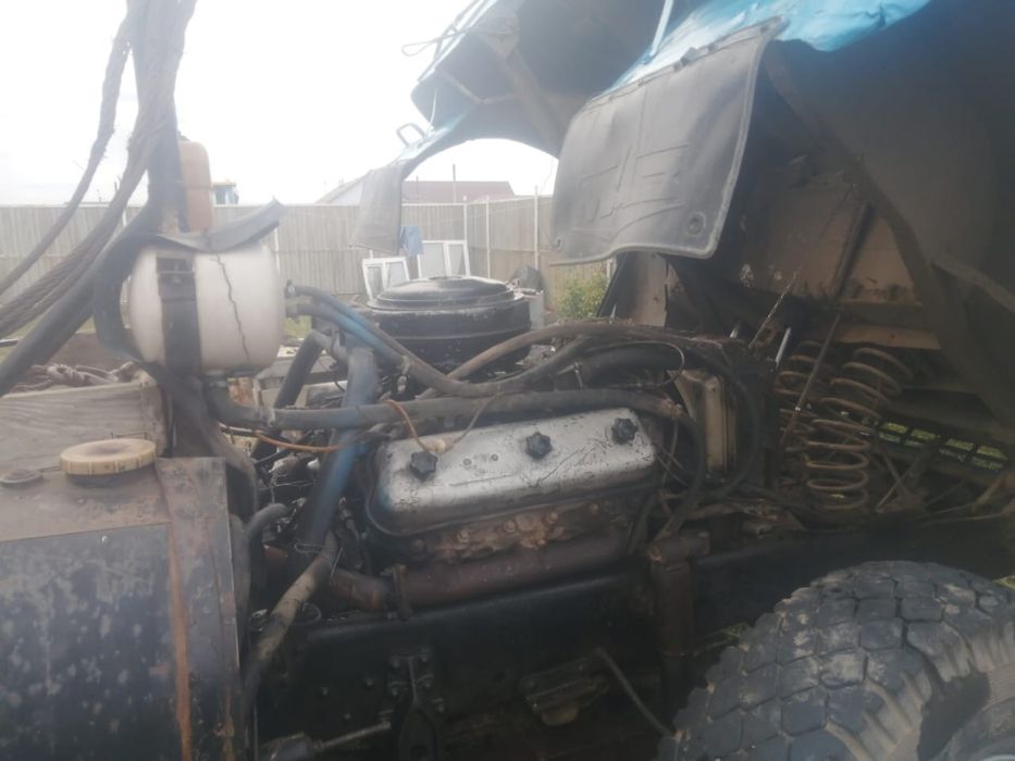 Продам автокран Маз