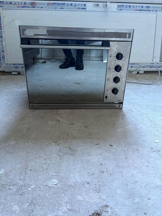 Вградена фурна ATAG – инокс