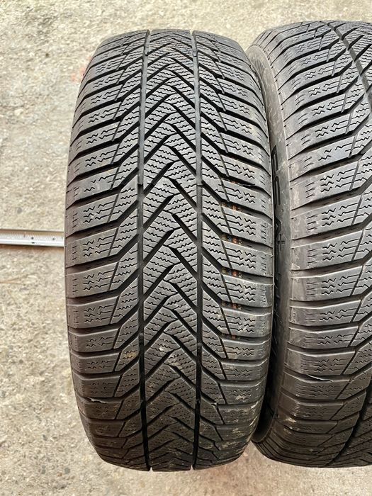 2 броя Зимни Гуми 205/60/16 ESA TECAR ДОТ: 4422