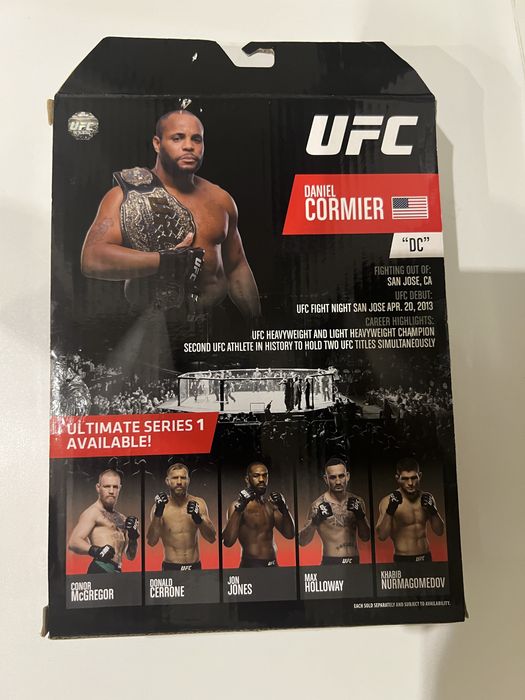 UFC экшен фигурка Дэниэл Кормье