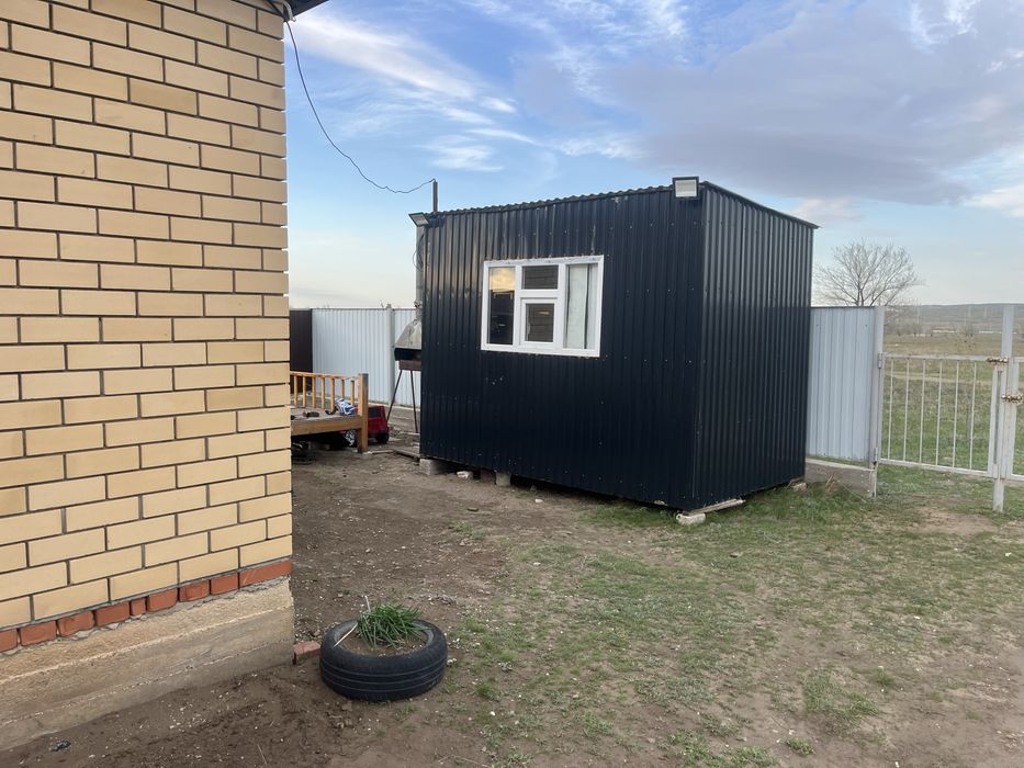 Контейнер 3,2*2*2,5 утепленный