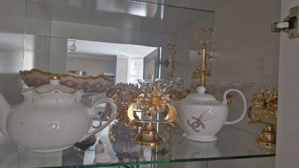 Хрустальные, форфоровые посуды в оригинале!