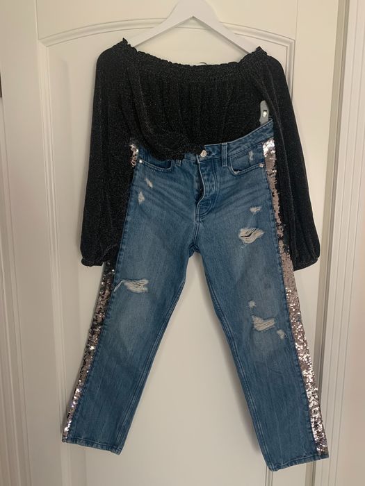 Blugi GUESS rupți cu paiete ,mărime 26(echivalent XS)