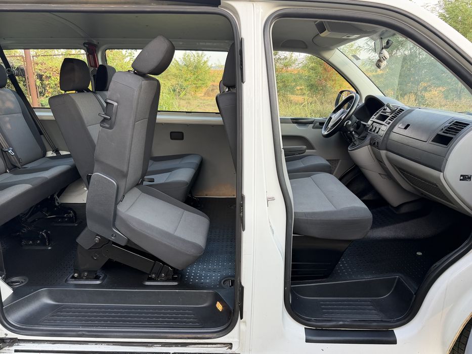 VW Transporter T5 2.0 Tdi Euro 5 cu 8+1 Locuri
