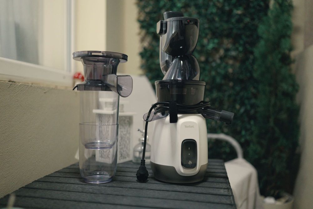 Сокоизтисквачка машина за фреш