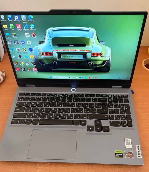 Lenovo Loq15ARP9