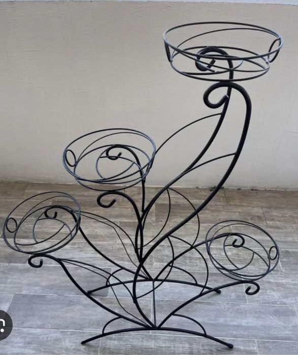 Подставка для цветов