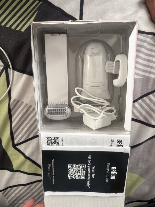 Vand: Epilator silk epil 7,nou + aparat de ras