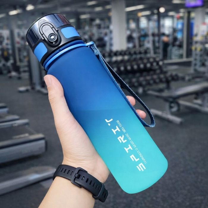 Шейкер для спортцменов и фитнеса