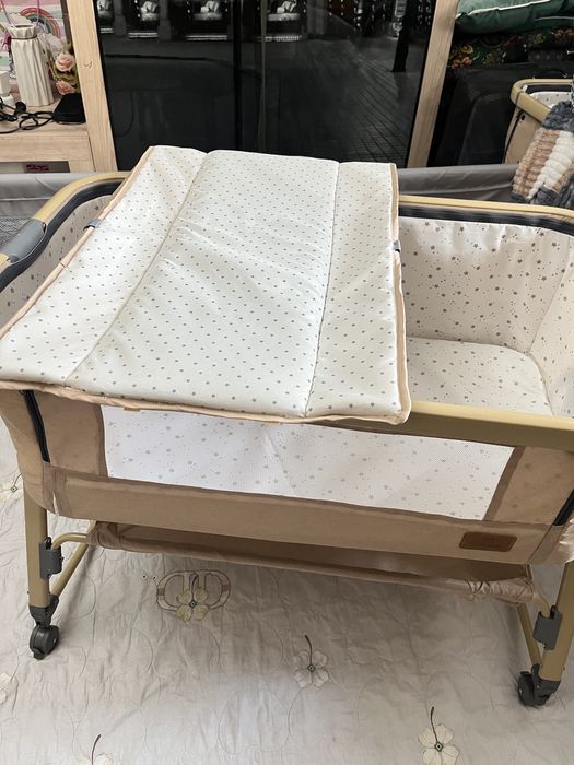 Продам срочно манеж детский