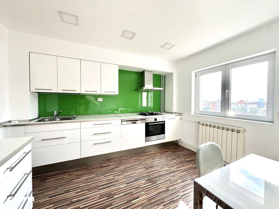 Apartament cu vedere pe spate, 240 m de metrou Obor - COMISION 0%